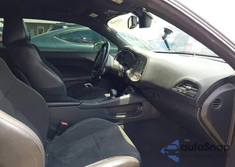 2022 Dodge Challenger R/T from USA, damaged, VIN 2C3CDZBTXNH234148